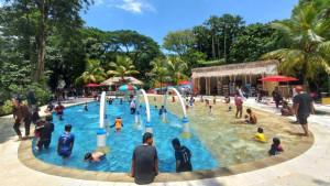 The-Jungle-Waterpark-Bogor-yang-berlokasi-di-kawasan-BNR.jpg