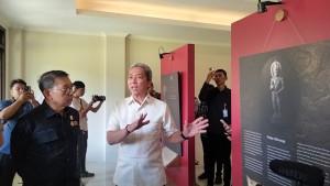 Wali-Kota-Bogor-Dedie-A-Rachim-bersama-Menteri-Kebudayaan-Fadli-Zon-meninjau-Bumi-Age.jpg