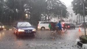bogor-hujan-deras_20161106_171344.jpg
