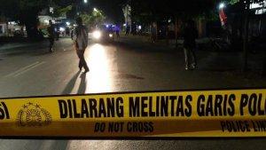 garis-polisi-diberikan-di-jl-lanto-daeng-pasewang-makassar-untuk-melerai-bentrokan-antar-pemuda.jpg