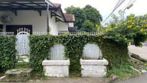 lokasi-penemuan-bayi-laki-laki-di-jalan-kantor-baru.jpg