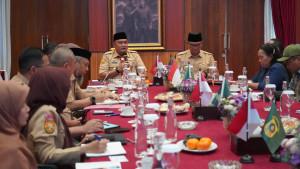pertemuan-pemkot-bogor-dengan-tsi.jpg