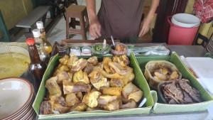 potongan-daging-soto-kuning-Faruq.jpg