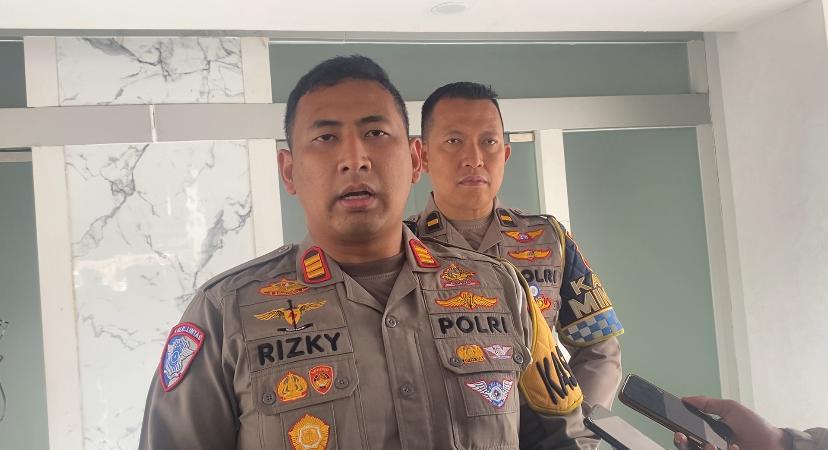Kasatlantas-Polres-Bogor-AKP-Rizky-Guntama-Ganda-Permana-imbau.jpg