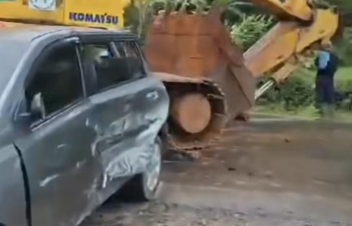 Kecelakaan-lalu-lintas-di-wilayah-Kecamatan-Jonggol-Kabupaten-Bogor-yang-disebabkan-oleh-alat-berat.jpg