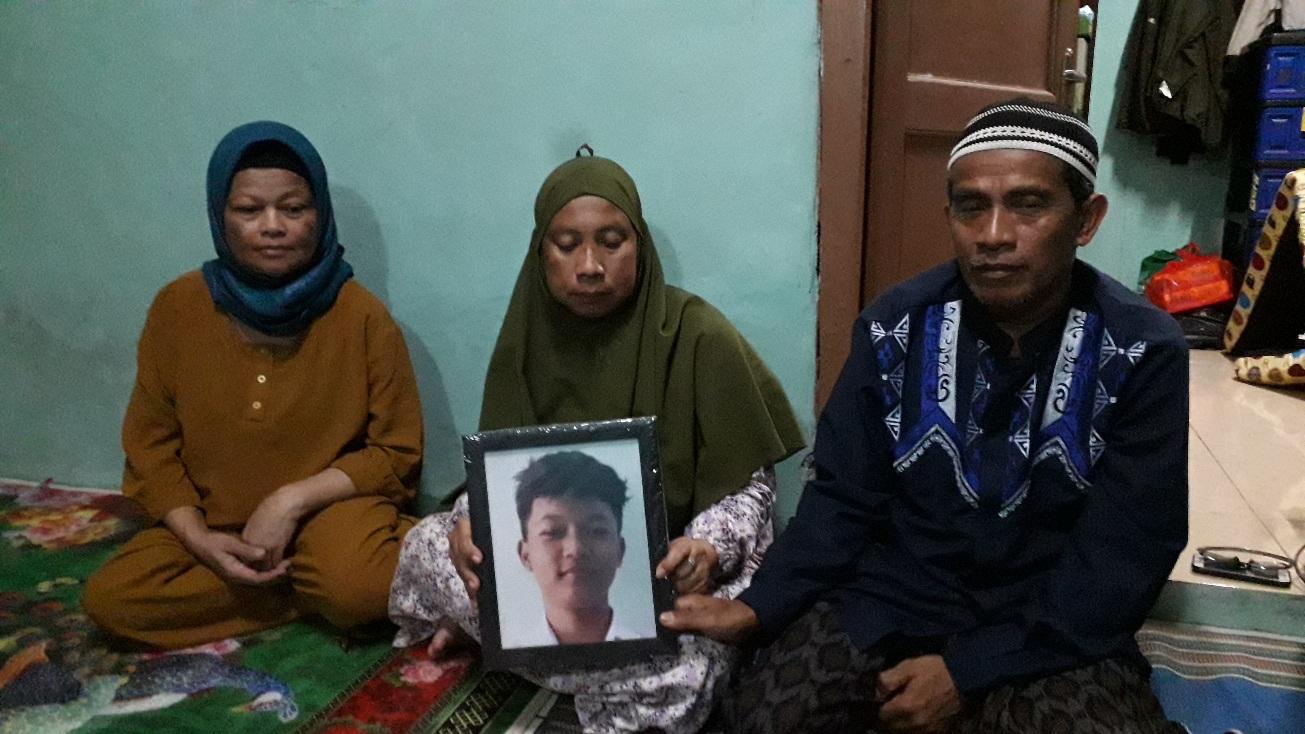 Keluarga-korban-pembunuhan-siswa.jpg