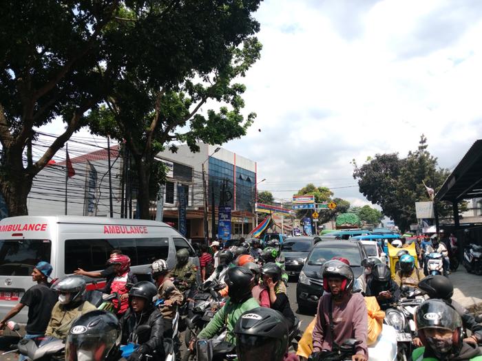 Kemacetan-Imbas-Demo-Supir-Angkot.jpg