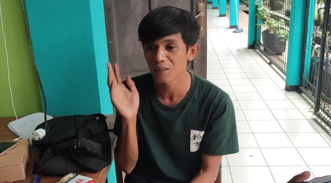 Maulana-Mansur-35-Ofiice-Boy-SMPN-16-Kota-Bogor-yang-disekap.jpg
