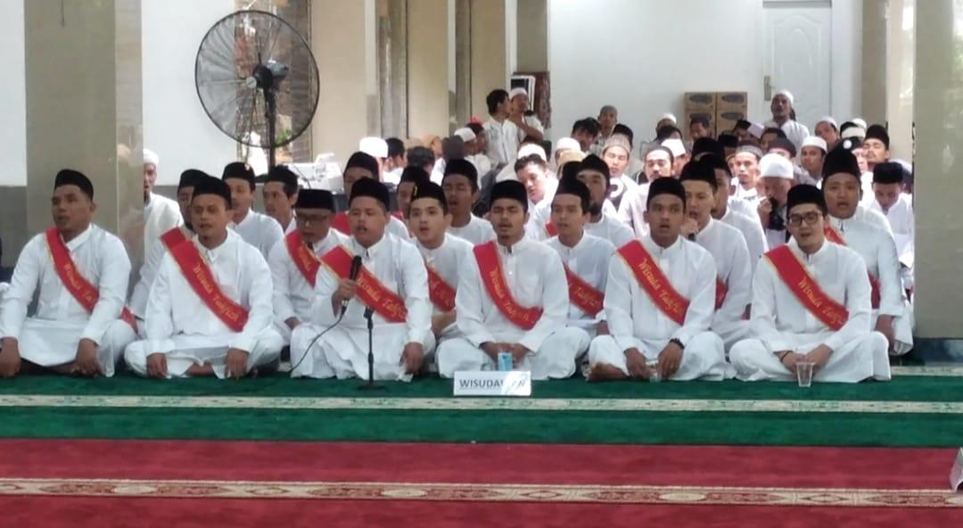 Sebanyak-23-narapidana-di-Lapas-kelas-IIA-Cibinong-wisuda-tahfidz-Al-Quran.jpg