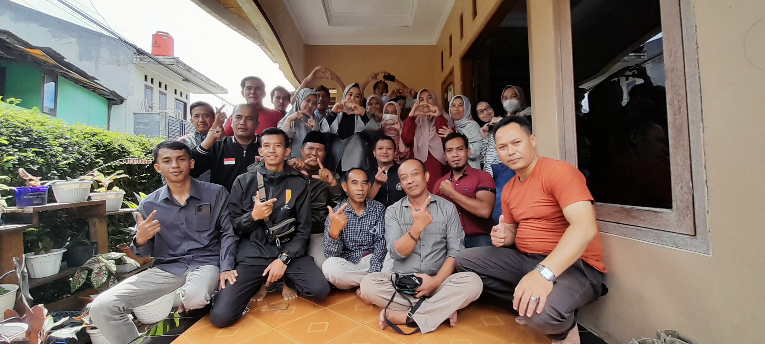 Tim Sahati Dukung Iwan Setiawan 2 Periode Dampingi Bupati Ade Yasin