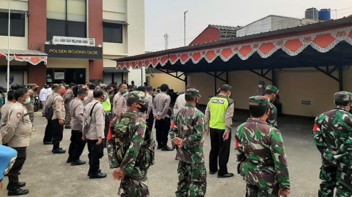 apel-gelar-pasukan-di-mapolsek-bojonggede-senin-1972021.jpg
