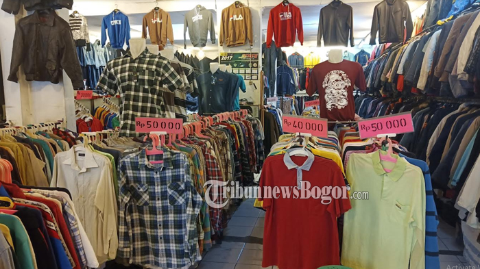 baju-bekas-yang-dijual-di-toko-di-jalan-raya-tajur-muarasari-bogor-selatan-kota-bogor.jpg