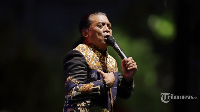 didi-kempot-saat-tampil-dalam-festival-berdendang-bergoyang.jpg