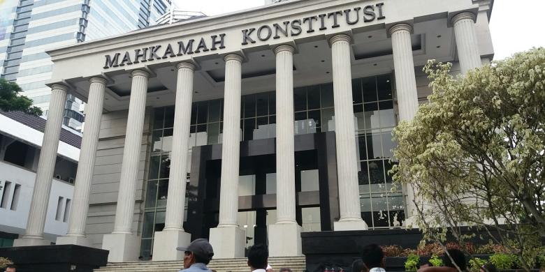 gedung-mahkamah-konstitusi_20160622_000421.jpg