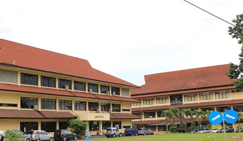 gedung-univ-ibn-khaldun.jpg