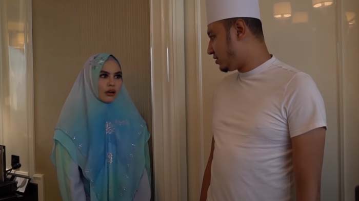 habib-usman-murka-cecar-kelakuan-istri-jadi-model-fashion-show-kartika-putri-sampai-bersumpah-ini.jpg