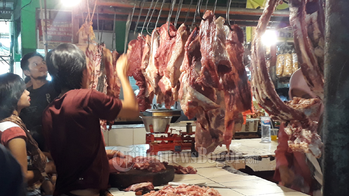 harga-daging_20180612_141445.jpg