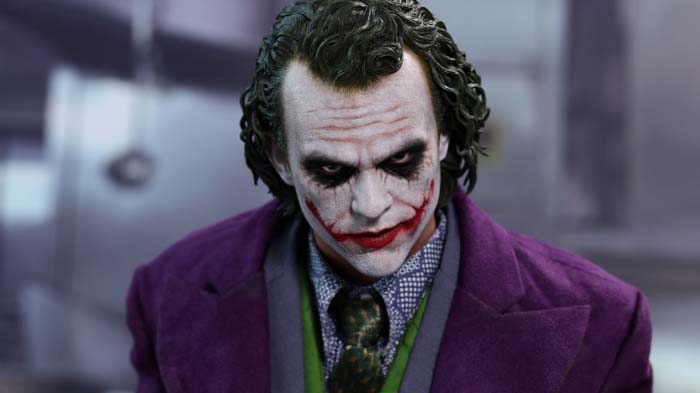 joker-si-musuh-bebuyutan-batman.jpg