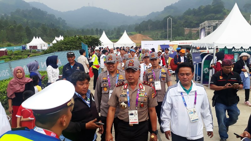 kapolda-jabar-irjen-pol-agung-maryoto_20180829_195648.jpg