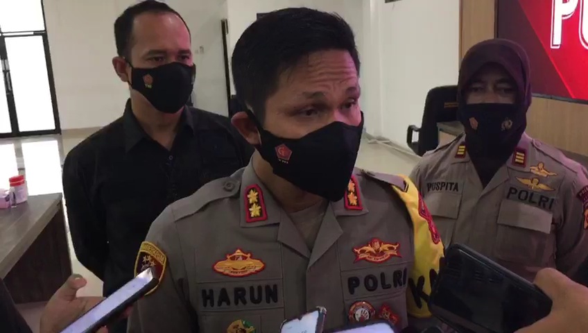 kapolres-bogor-akbp-harun-dihub-gadungan.jpg