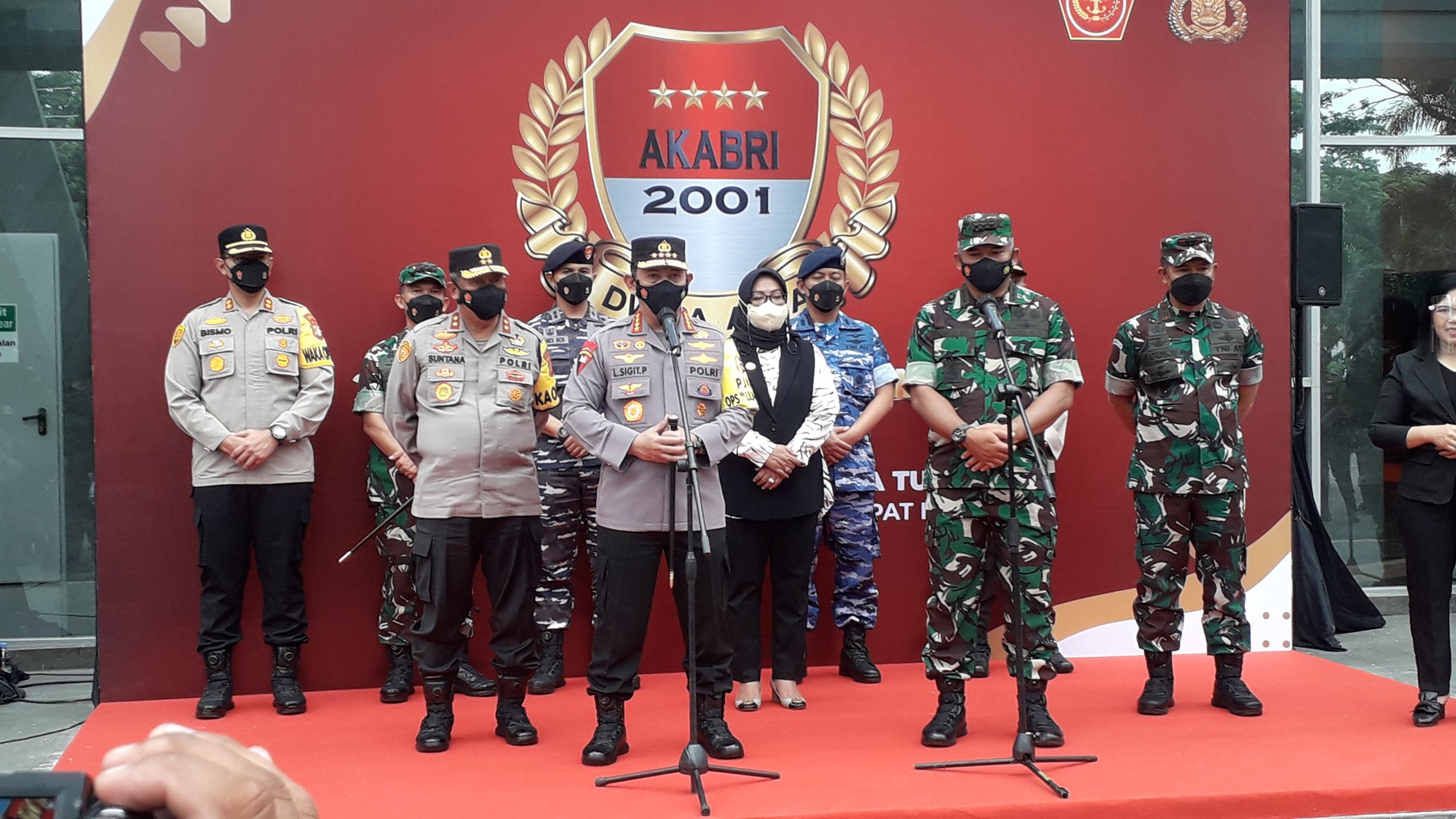 kapolri-di-babakan-madang.jpg
