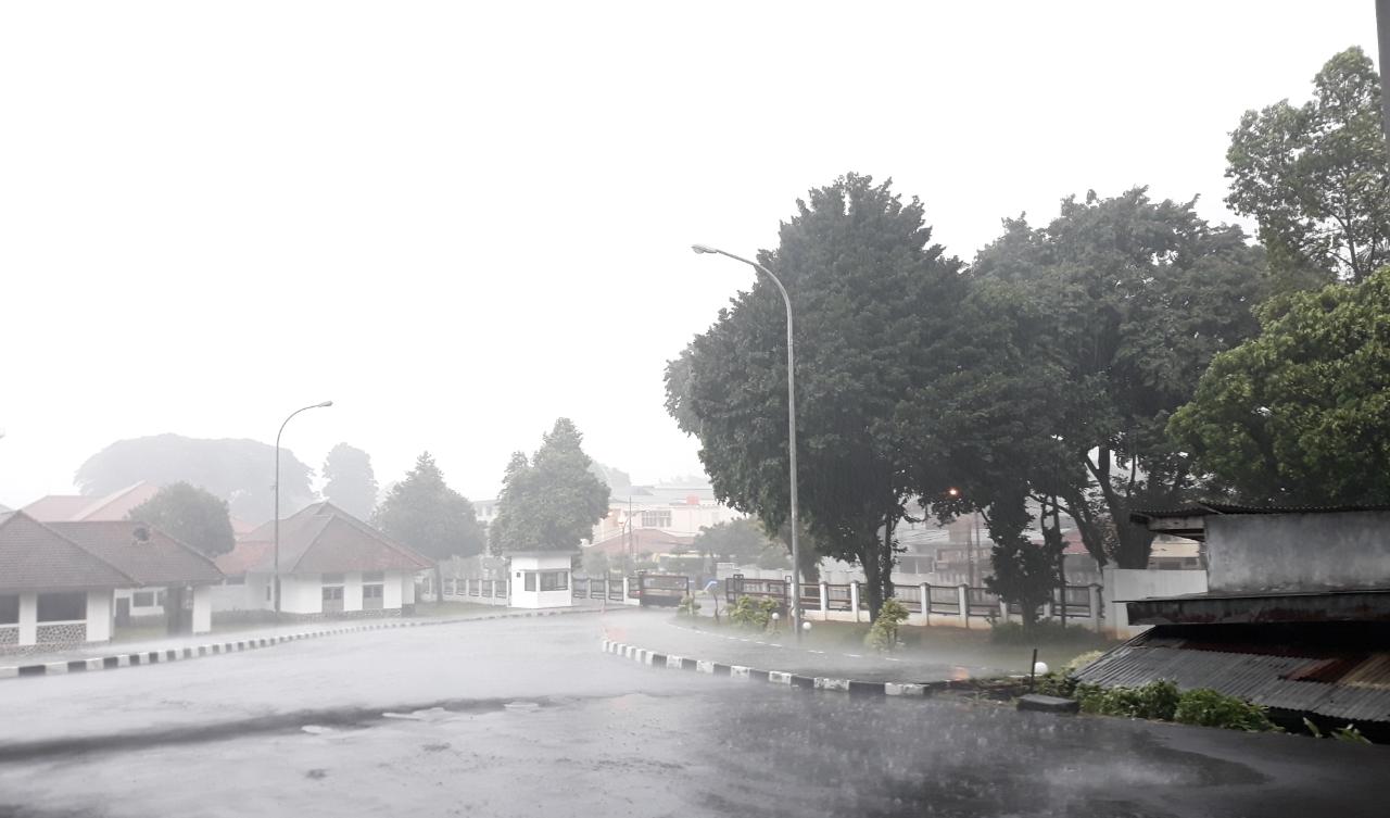 Peringatan Dini BMKG Jumat 22 Oktober 2021, Ini Daftar Wilayah yang Berpotensi Alami Cuaca Ekstrem