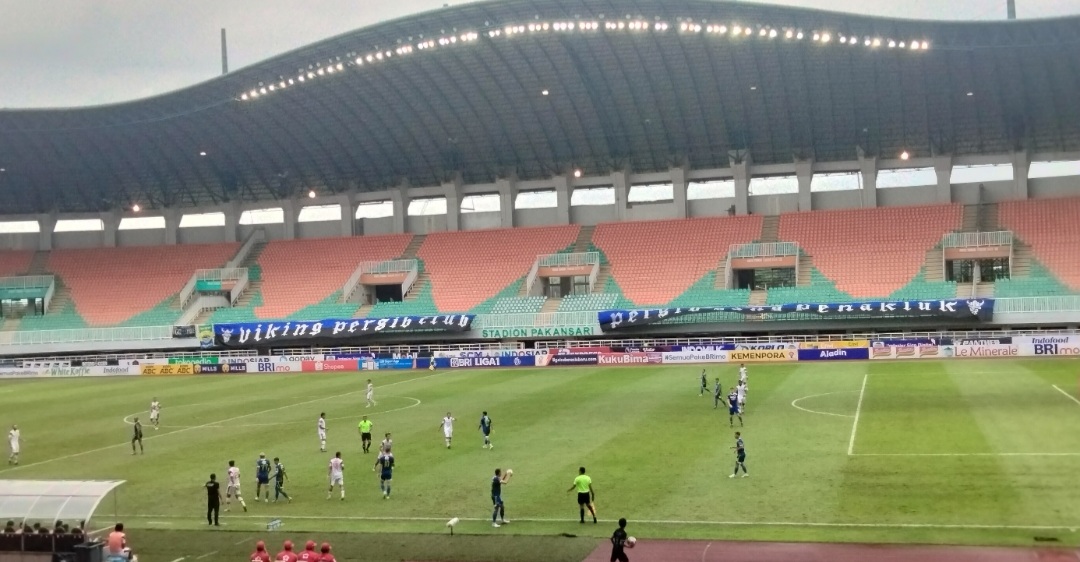 laga-persib-vs-arema.jpg