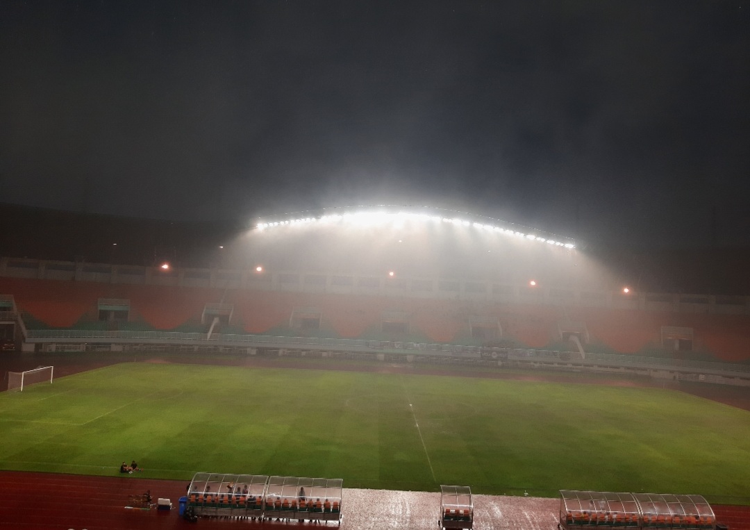 Cuaca Buruk, Laga Uji Coba Persikabo 1973 Vs Persita Tangerang Dihentikan Ditengah Pertandingan