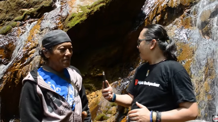 mang-ade-menujukkan-lokasi-ditemukannya-gibran.jpg