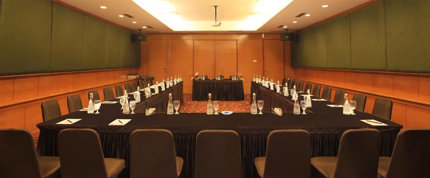 meeting-room-Hotel-Salak-The-Heritage.jpg