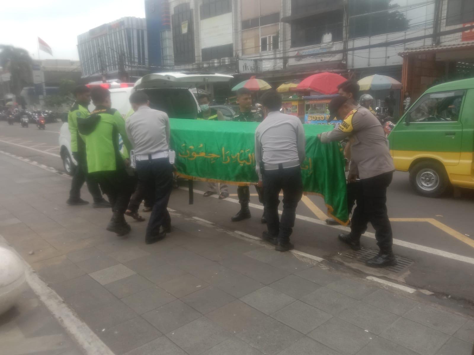 nenek-meninggal-di-alun-alun-kota-bogor.jpg