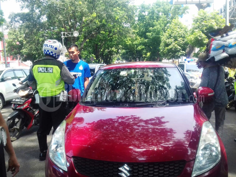 Plat Nomor Mobil Diubah Jadi Singkatan Nama, Bek Persija Terjaring Operasi Zebra Di Bogor