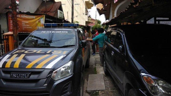 petugas-polsek-medan-kota.jpg