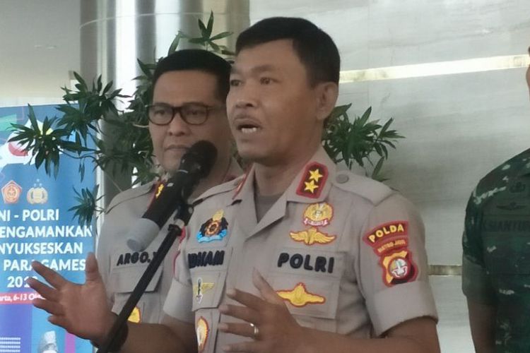polisi-tangkap-andi-arief.jpg