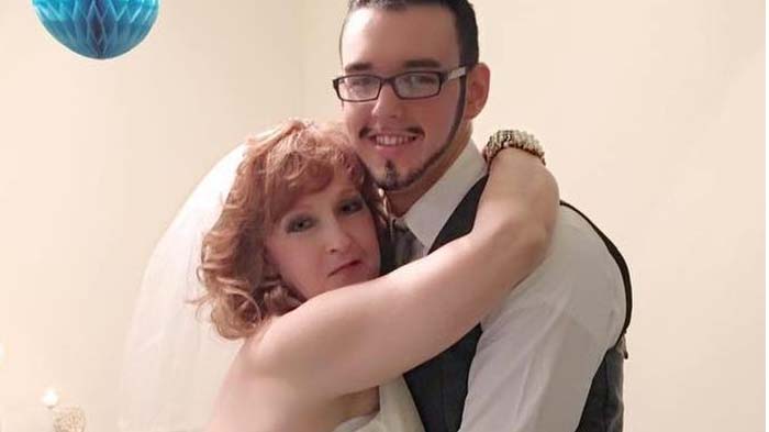 2 Tahun Nikahi Nenek 70 Tahun, Ini Curhatan Sang Suami, Pria Berusia 17 Tahun