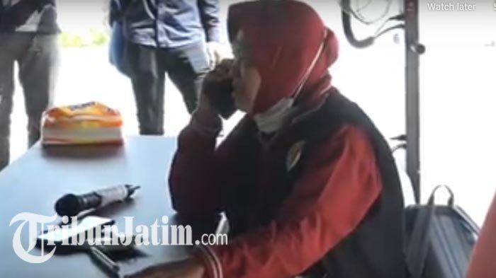 Kemarahan Risma karena Mobil PCR Dialihkan ke Daerah Lain, Warga Surabaya Kena Imbas