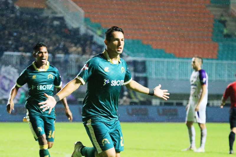 Tanggapi Kabar Liga 1 2020 Tanpa Degradasi, Silvio Escobar : Persaingan Akan Tetap Ketat