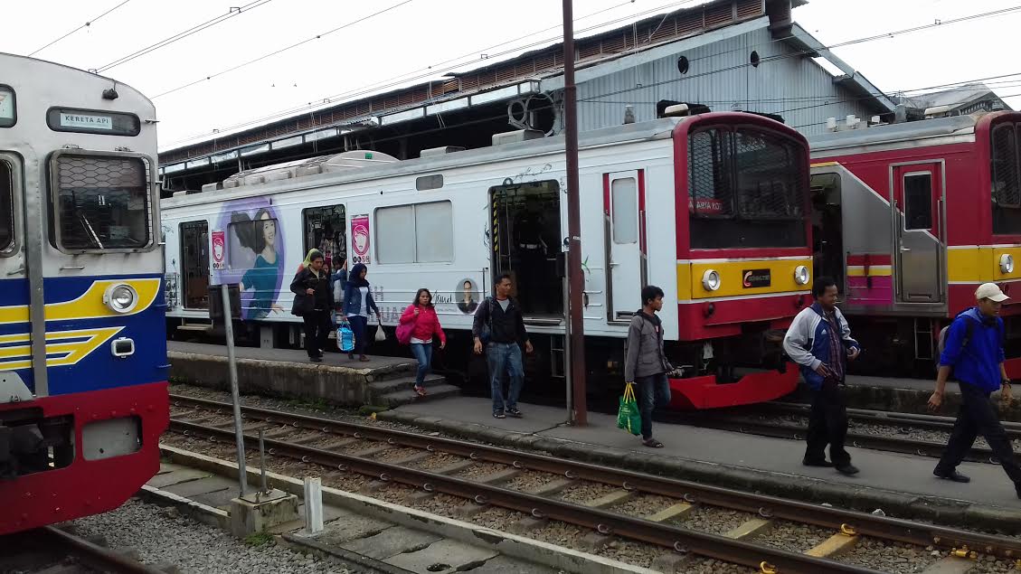 Ini Penyebab Mogoknya KRL Bogor-Jatinegara di Jalur Bogor-Cilebut Pagi Ini