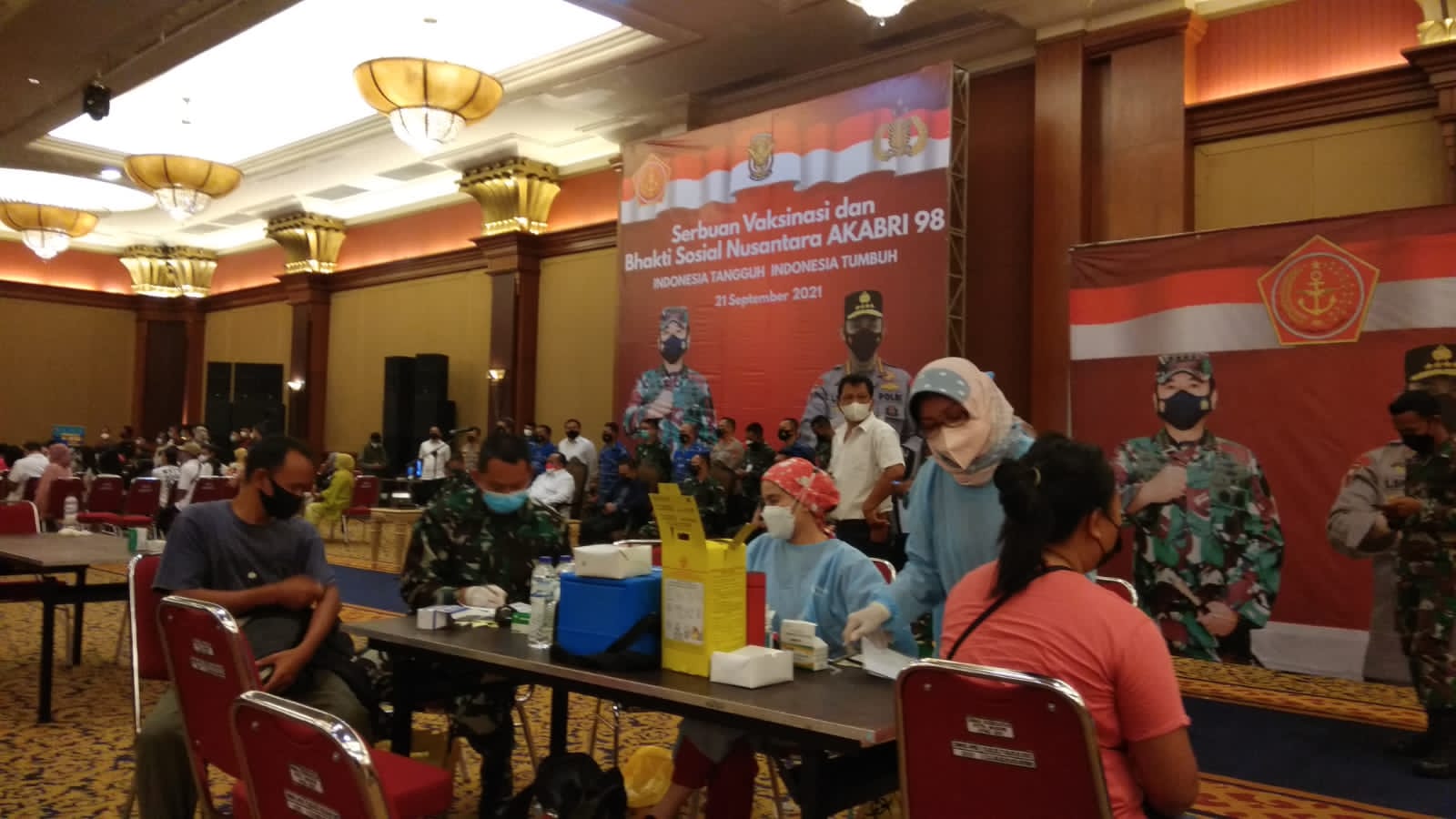 Serbuan Vaksinasi AKABRI 98 di Bogor, Peserta Vaksin Dapat Paket Sembako Gratis