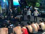 10-orang-remaja-ditangkap-polisi-usai-wara-wiri-di-jalanan-Kota-Bogor-Jumat-21.jpg