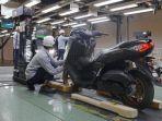 Aktivitas-final-inspection-di-perakitan-motor-Yamaha-NMAX.jpg