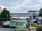Alun-Alun-Kota-Bogor-masih-dipenuhi-angkutan-kota-angkot-yang-mengetem-pada-Minggu-2552025.jpg