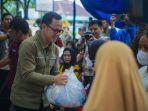 Bantu-Daya-Beli-Masyarakat-Bima-Arya-Salurkan-Sembako-Murah.jpg