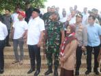 Bupati-tinjau-sekolah-ambruk-di-bogor-tea.jpg