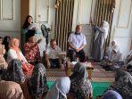 Cawagub-Jabar-nomor-urut-3-Ilham-Habibie-bertemu-ibu-ibu-pengajian-majelis-taklim.jpg