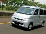 Daihatsu-Gran-Max-D-2014.jpg