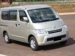 Daihatsu-Luxio-2010.jpg