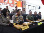 Dandim-0621-Letkol-Kav-Gan-Gan-Rusgandara-dalam-jumpa-pers.jpg