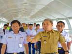 Dedie-Rachim-bahas-stoplet-kereta.jpg