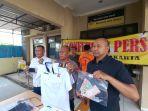 Demi-banggakan-orang-tua-pria-ini-pura-pura-jadi-masinis.jpg